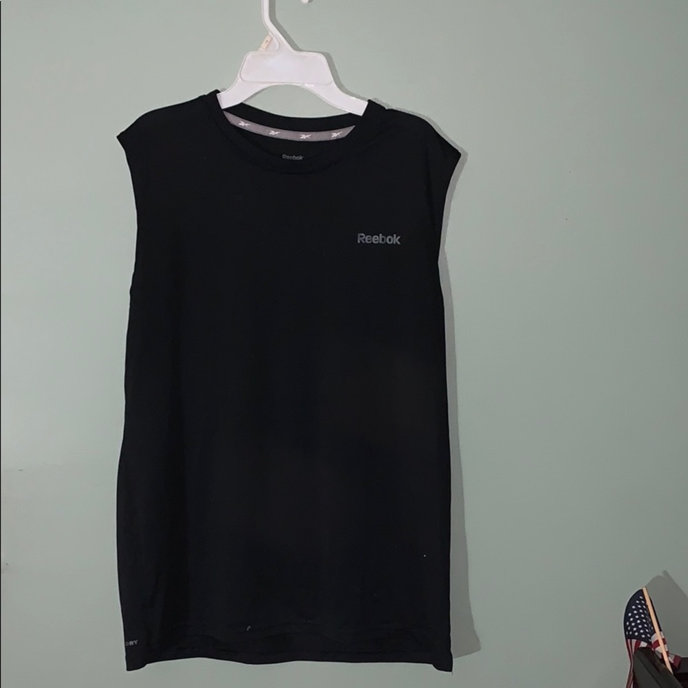 Reebok cut off t